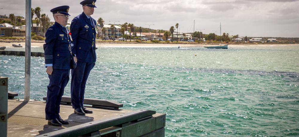 ミッシェルサーマンLOG9.6 オーストラリア HMAS Sydney's unknown sailor identified, but mysteries remain