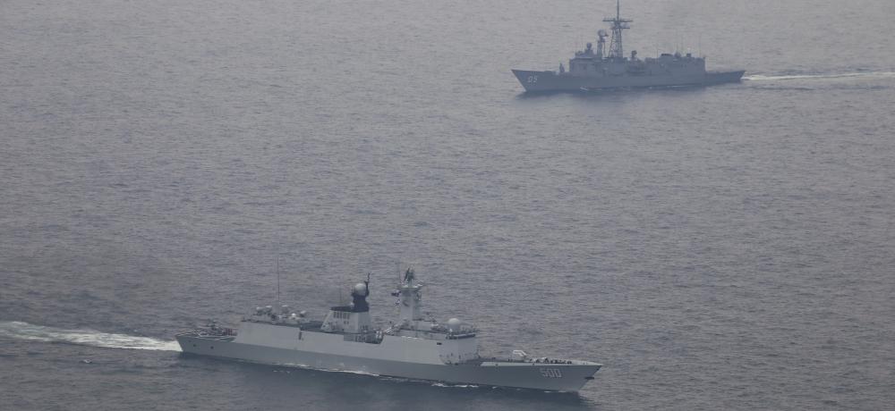 People's Liberation Army - Navy ship Xianning and HMAS Melbourne. 