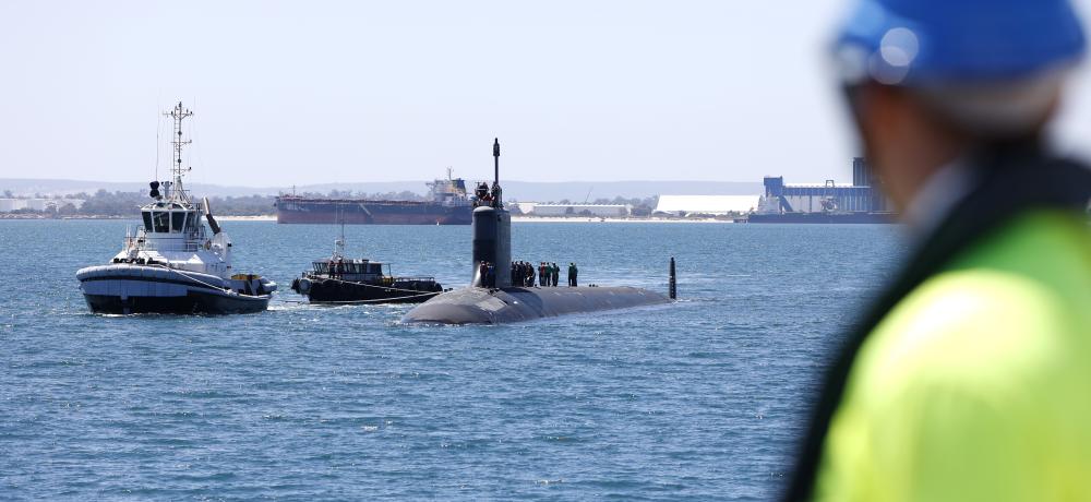 USS Mississippi arrives at Fleet Base West,