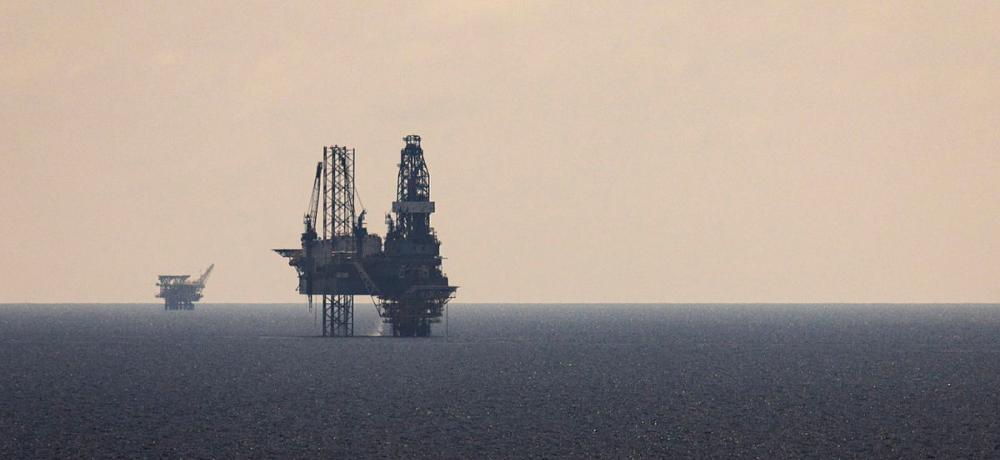 Oil rig