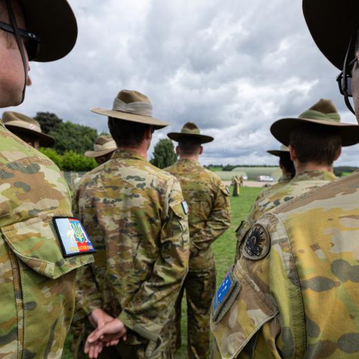 Armed Forces of Ukraine personnel were farewelled by ADF personnel at the course graduation ceremony, as part of during Operation Kudu in the United Kingdom
