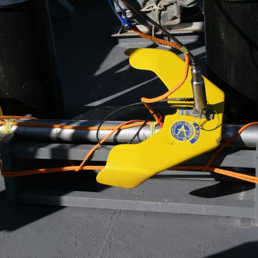 RAN Towed Light Weight Side Scan Sonar