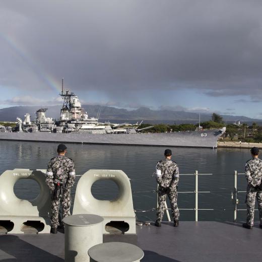 USS Missouri from HMAS Canberra, Pearl Harbor-Hickam