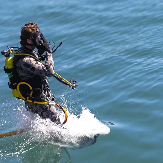 Clearance Dive Team 4 member