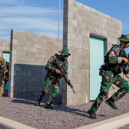 Australian Army soldiers with soldiers from the Indonesian National Armed Forces, at the Urban Operations Training