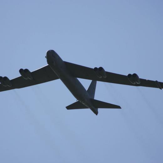 B52 Avalon 