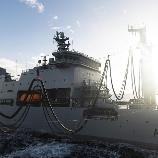 HMNZS Aotearoa replenishment at sea with HMAS Sydney (V)  RPD26-3