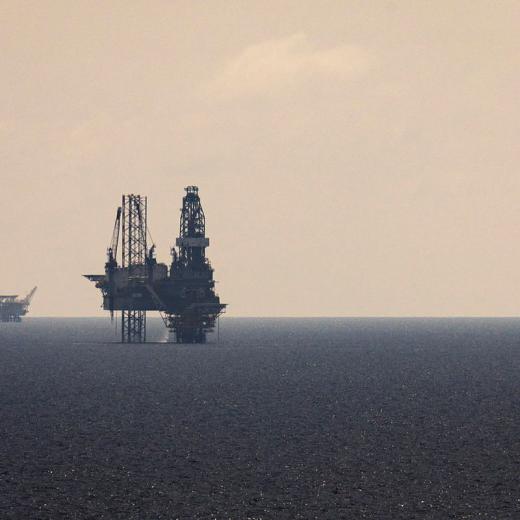 Oil rig