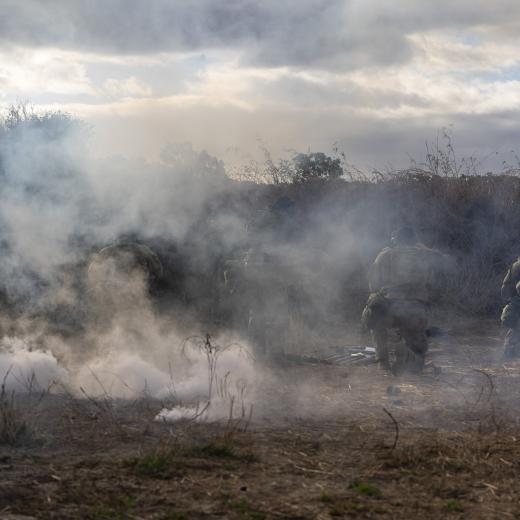 1st Royal Australian Regiment fit masks during a chemical, biological, radiological and nuclear defence (CBRND) serial.